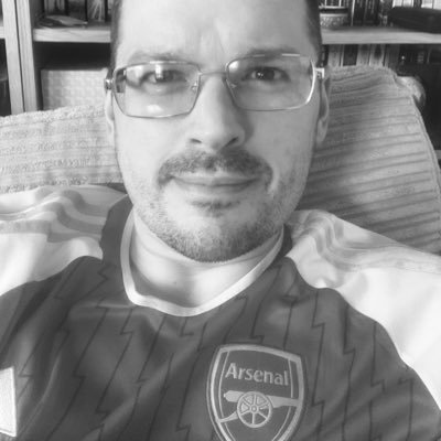 From Dartford, Kent. Love the Arsenal; Silver Member. Kent Cricket and England Fan. I might swear a bit… #COYG #SuperKent