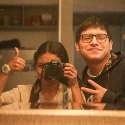 Comunicadora, intento de escritora y amante de la salchipapa.
Hago recomendaciones de películas, series y documentales en @cinela_co disponible en #Tiktok