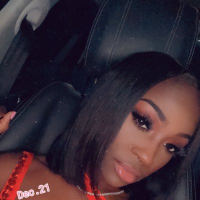 Gloupdijaa's profile picture. Girl mom💕 IG : Gloup_dija ✨dijabrows_aesthetics