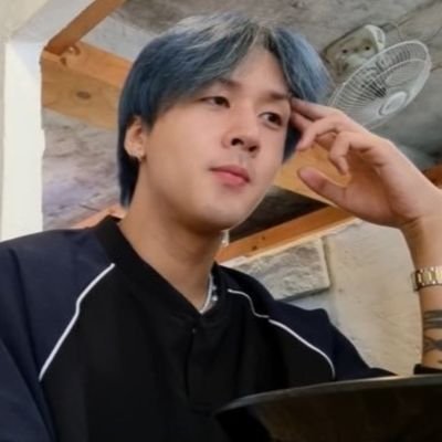 SHAKE IT SHAKE IT FOR ME 💚 | GOT7 - 6VIXX - B1A4 - B.A.P. - ATEEZ - B.I. AND IKON - BL | fanaccount