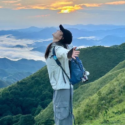 lynnffang's profile picture. 有緣相逢互fo互贊互評