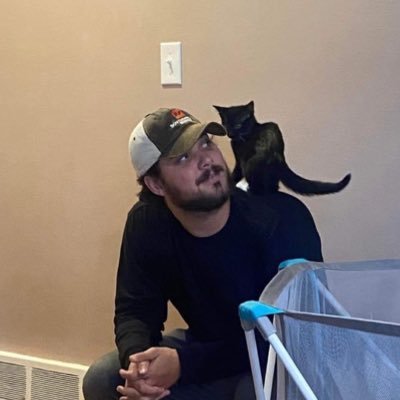 Narrator for @WhoNeedsHeroes. Indie TTRPG playtester and speech man for actual plays.
Full time DM / Part time cybersecurity professional