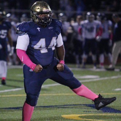 #44 | dangerous dog 🧟| Man of God | DT/ATH | class of 2024 | Althoff Catholic high School | |casinobigtab2212@yahoo.com cell - 618-207-5402 NCAA ID# 2302773096