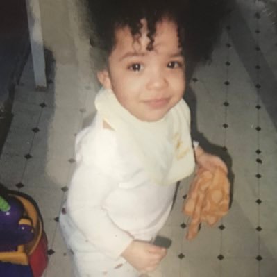 Fivestardiary's profile picture. you found the real me