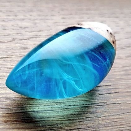 Lumiere0011's profile picture. ご訪問ありがとうございます(*ˊ˘ˋ*)
ウッドレジンやレジン作品、ボーンカービング等を作成しております✨
その他に釣りなどもちょこちょこと🎣
どうぞよろしくお願いいたします🎶