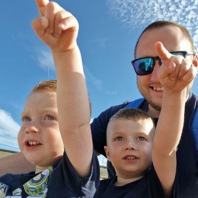 •• My sons are my world 🌎 💙 ••
•• LWS •• EJS •
•• Mumma ❤️ •• PNDF