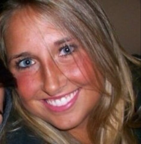 Mishell328's profile picture. 