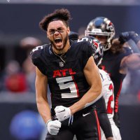 ⚡𝔻𝕣𝕒𝕜𝕖 𝕃𝕠𝕟𝕕𝕠𝕟 𝔽𝕒𝕟⚡️ (@ryanforseven) 's Twitter Profile Photo ⚡𝔻𝕣𝕒𝕜𝕖 𝕃𝕠𝕟𝕕𝕠𝕟 𝔽𝕒𝕟⚡️ (@ryanforseven) 's Twitter Profile Photo