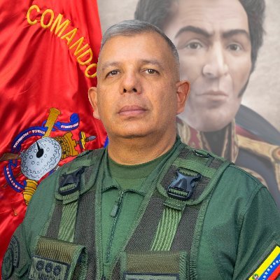 Mayor General, Egresado de la Academia Militar de Ejército Bolivariano,   Antiimperialista, profundamente Bolivariano y Chavista ¡Solo Unidos Venceremos!