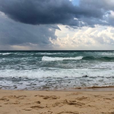 TanteKristin's profile picture. Zwei Dinge sind unendlich - die Barmherzigkeit Gottes und die Dummheit der Menschen (Quelle unbekannt). like = zur Kenntnis genommen