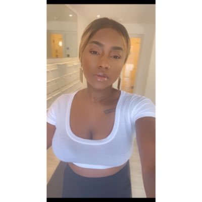 youtube, snap & Insta - @bmlskitchen 👩🏾🍳 youtube https://t.co/4TQPl1eJTo