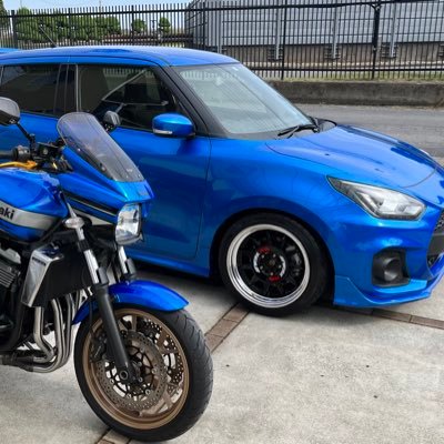 ZC33S モンスター江戸川コンプリートカー。5月22日納車。ZC33Sは峠メインで走ってます。次女もZC33S乗り。 ZRX1200DAEG乗りです。 DAEGはツーリングメイン。ZC33S乗りZRX系乗りの方、無言フォロー失礼します。