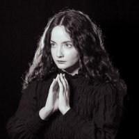 Gloria de Oliveira (@la_doublevie) 's Twitter Profile