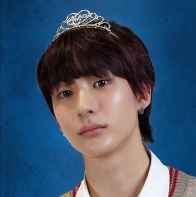 ju_hyunie's profile picture. medyo buying acc, he/him