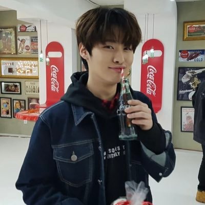 Straykidsと(G)IDLE好き🙆‍♀️リノペン🐰💕フォローお気軽に😊離婚危機尊い💕ピリペン🐱猫との日々もアップしてます。