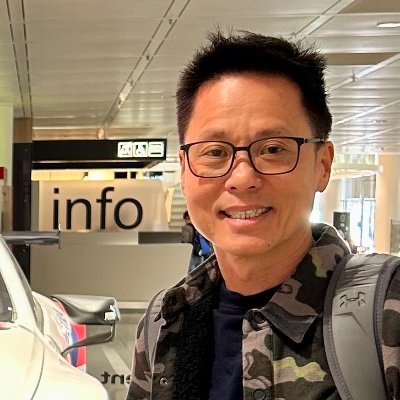 realhopeblog's profile picture. 