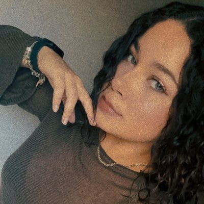 georginadizm's profile picture. my soul lusts for you. 🥀