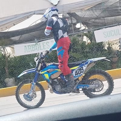 Joeloww2's profile picture. 