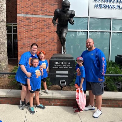 Child of God and Follower of Jesus Christ! Husband to Shannan and Father of 3. Florida Gator fan 🐊 #GoGators #ChompChomp #ScaredMoneyDontMakeMoney