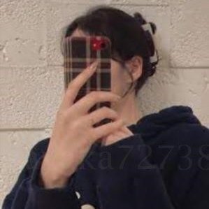 22♀ , あっち系 , えろ発散 , せふ欲しい , 常に欲求不満 , 彼女いない人がいいなー , マン凸動画いる人はお友達くださいね