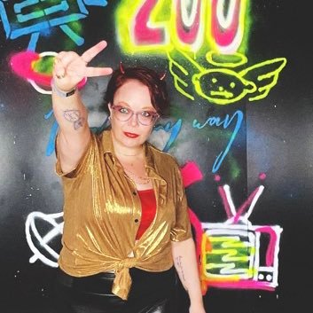 “I believe my best days are ahead, I can see the lights in front of me.” 40-something. She/her. Queer. Recovering alcoholic. U2 fangirl. MSTie. Gay Pirates.