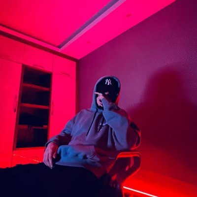 raminjamshidi12's profile picture. 🦉👁‍🗨️