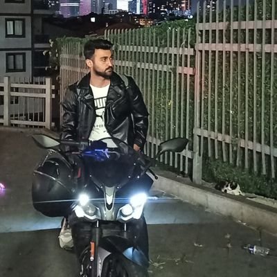 FatihVural034's profile picture. 