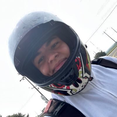 juanzapata06's profile picture. Ingeniero Electrónico ⚙️ Java ☕️ Spring Spring Boot 🍃     La mejor manera de aprender es enseñar 📚