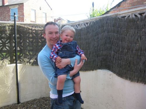 Ex-statistician who left the high powered  finance world (ahem)  to return to his Lancashire roots to work as a maths teacher. Family, beer, football, cricket