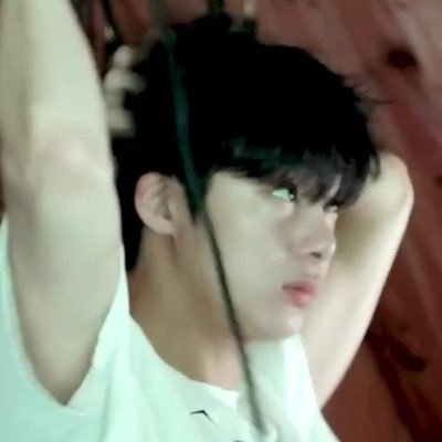 wnenddl_'s profile picture. 얼어죽어도아저씨