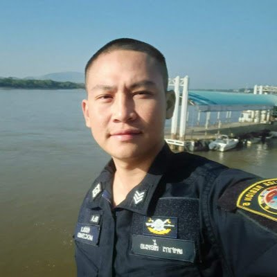 DQomolangm83930's profile picture. 