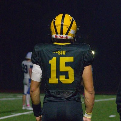 '25 WR/TE/SS/OLB 6,1 200 | 🏈🏀| SJV Lancers @Coachba1010 | GPA: 3.4 |