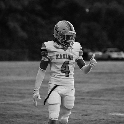 Wide Receiver | DB | 5'11 | 170lbs
Westmoreland High School | Class of 2024 💪🏾😈⛓
NCAA ID: 2212740271