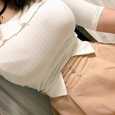 裏アカ女子 , 156 , Fかぷ , 夜遊びしたい , ペチペチされたい , 懐くとデレますー , マン凸動画いる人はフォローしてね