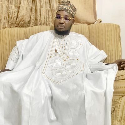 Senegalese 🇸🇳, Muslim, Sûfî, Tijany, Shaykh Ibrahima Niass Al Kaulahi 💓
Trader
ig: bouna_shehu