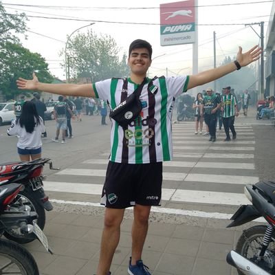 Aguante Villa mitre 💚🤍🖤
mas serio y guapo en ig