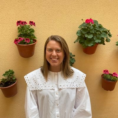 Bioquímica por la @unav, inquieta y apasionada. Con ganas de aprender y aportar. A veces dicen que poeta.