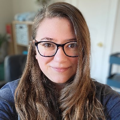 caseydoesromnce Profile Picture