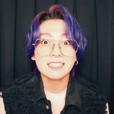lesbiansforkoo's profile picture. #1 yapper