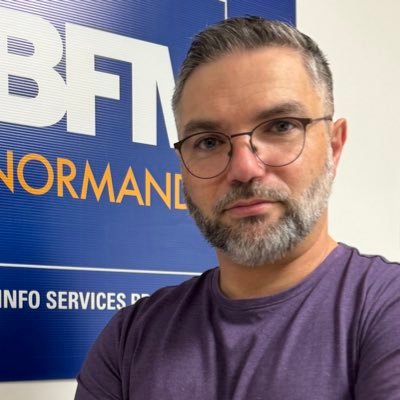 Chef de bureau @bfm_normandie ex @fbleucotentin 🎙ex @f3bnormandie 📻 gamer retro gaming / vidéaste #Fcpx 