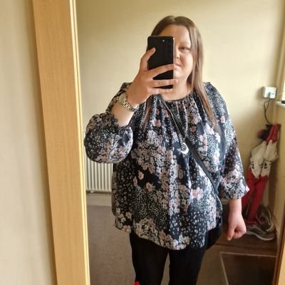 MCBexxy Profile Picture