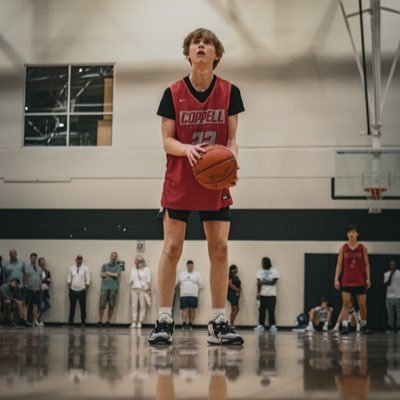 Basketball | coppell HS | class of 2026 | guard | #22/#5 | 5.0 GPA