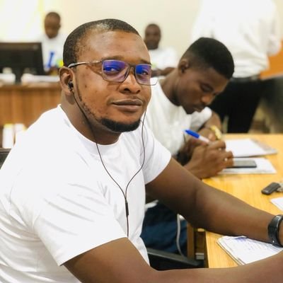 Sp4sureJnr's profile picture. Love lead the way,  and kept the world in peace.