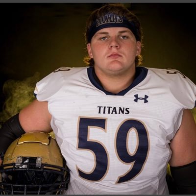 25’ SJJ| 6’2 | 275lbs. | #59 | OL| GPA 4.0|Varsity Football/Wrestling |First Team All Catholic CHSL 23’|First Team All District 23’| 25007@sjjtitans.org