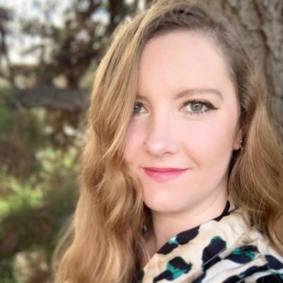 #Querying: THESE WILD HORSES #Writer #Artist. BFA @UCRiverside / MFA @antiochmfa. Words—see web link / Insta - @ashleyrusswriter / @ashleydruss