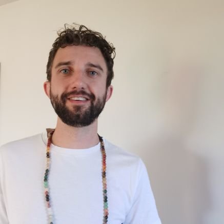 DJ/producer, artist and co-owner of Cueca Recordings.