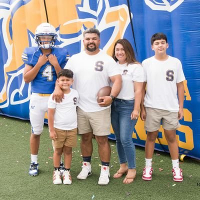 Sahuarita HS Assistant Football/Wrestling Coach | RBs |
When you teach your son, you teach your son's son.💪
