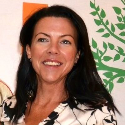 Aontú Councillor, Navan. Sports-mad foodie keen on current affairs & community activism. Pro woman, pro challenge the groupthink & promoter of social awareness