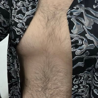 23 | Hairy Cub 🐻 | #hairygay ✨ | #gaycub #vers #hairybear 👅 | let’s play ✨ DM me 😋