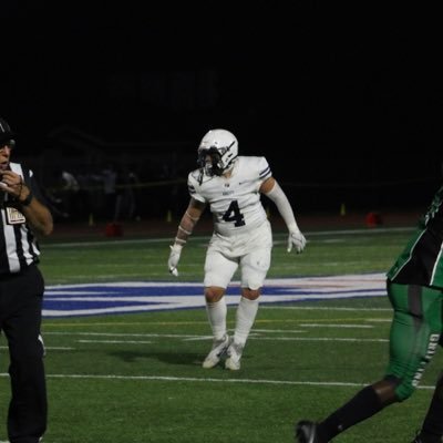 6’0 220lbs Linebacker class of 26’ /bench: 310/squat: 505// power clean: 250// All-Ontario Linebacker/Email: dantecava2@gmail.com phone number-(519)991-5565